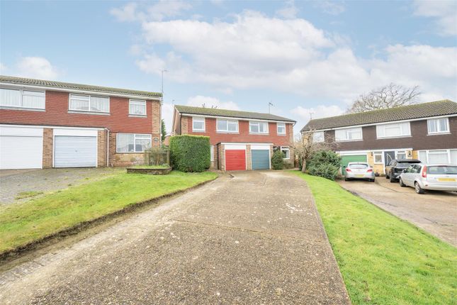 21, Sheddingdean Close, Burgess Hill photo 2