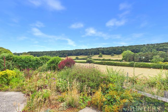 12, Plaxton Court, Scarborough photo 2