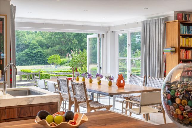 Breakfast Room