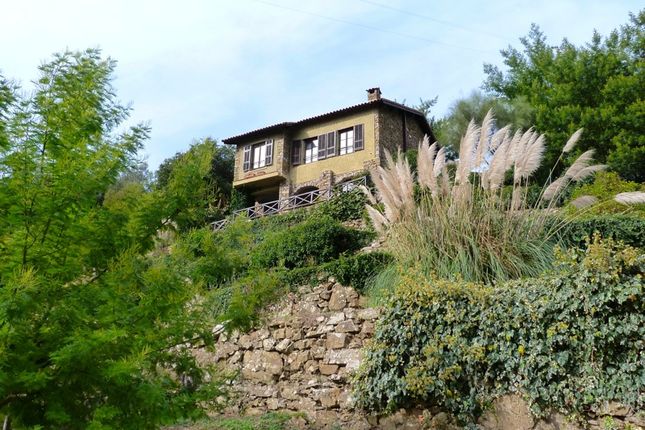 Country house for sale in Da 421, Dolceacqua, Imperia, Liguria, Italy