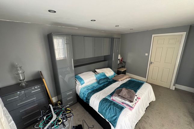 2-bed terraced on Christopher Street, Wigan, £80,000