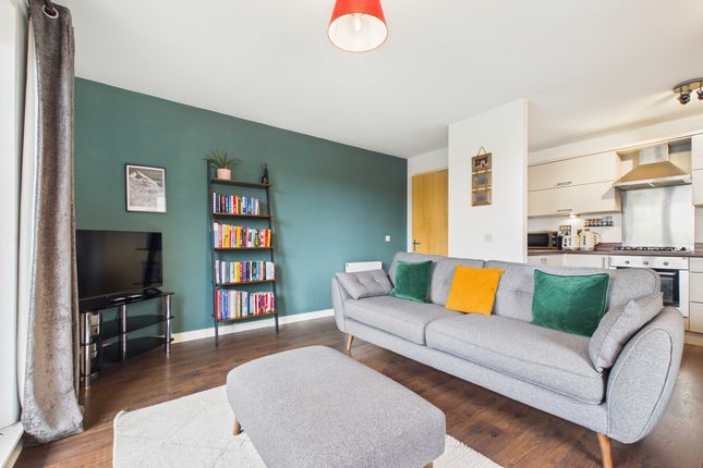 Flat 6, 4, Thorntreeside, Edinburgh photo 4