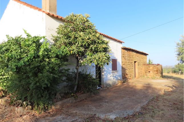 Thumbnail Property for sale in Fundão, 6230 Fundão, Portugal