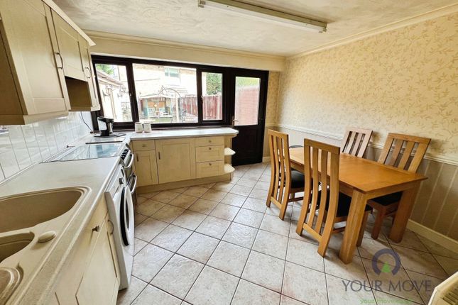 13, Mousesweet Close, West Midlands photo 2