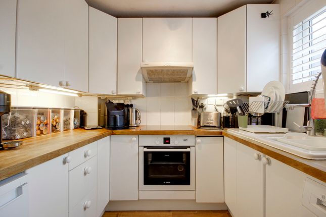 Terraced house for sale in Jade Close, London