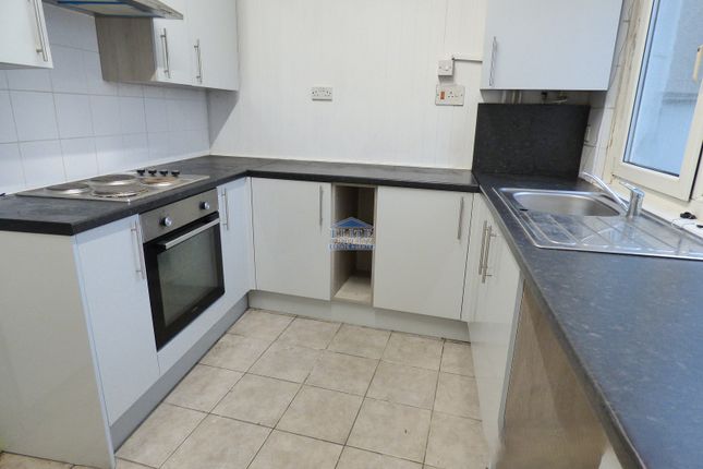 Prince Road, Kenfig Hill photo 2