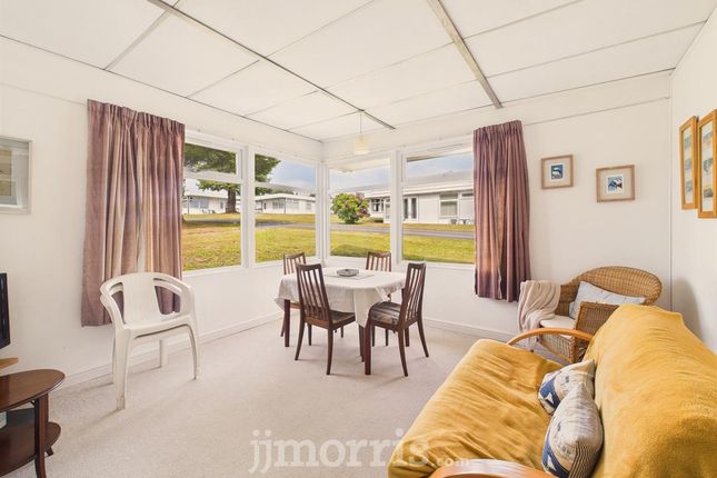 Chalet No. 37, The Woodlands, Haverfordwest photo 2