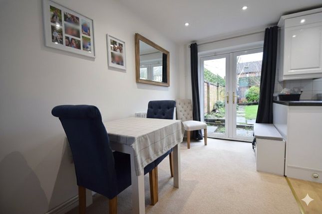 50, Tesimond Drive, Hampshire photo 5