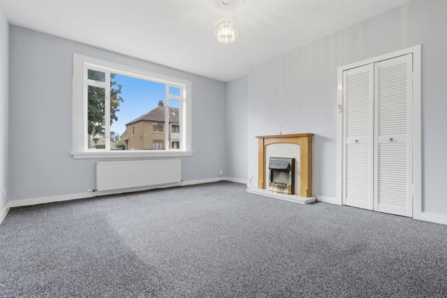 114 Almond Street, Grangemouth photo 2