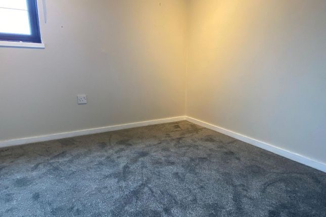Terraced house to rent in The Hollies, Gravesend, Kent