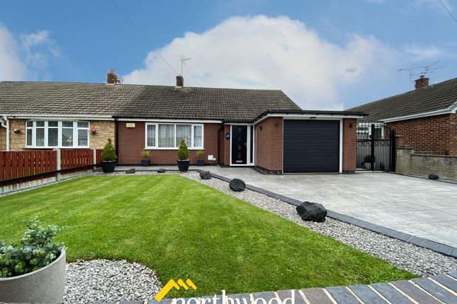 Thumbnail Semi-detached bungalow for sale in Redland Crescent, Thorne