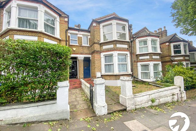 Thumbnail Flat to rent in Griffin Road, Plumstead, London