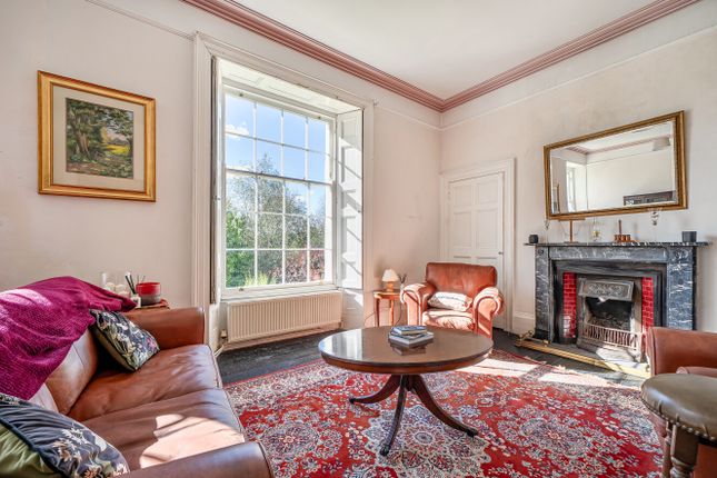 1358931-15-68d168...