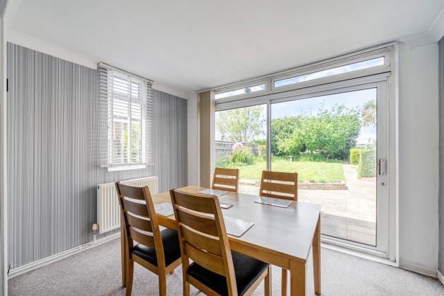 101, Singleton Crescent, Worthing photo 3