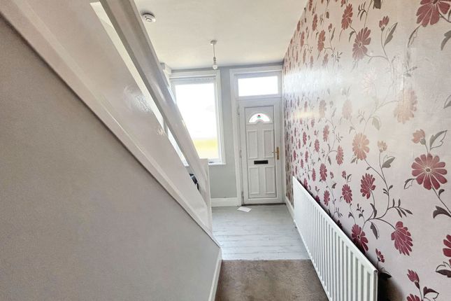 Terraced house to rent in Hodgsons Road, Blyth