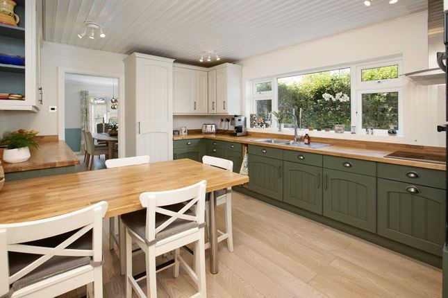 19a Badlake Hill, Dawlish photo 2