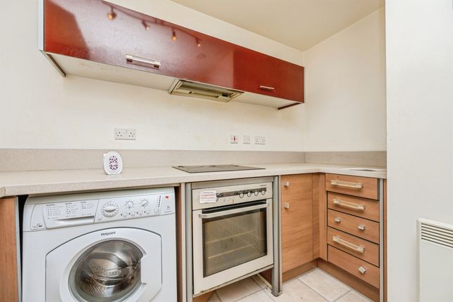 Apartment 503, 10, Townsend Way, Birmingham photo 2