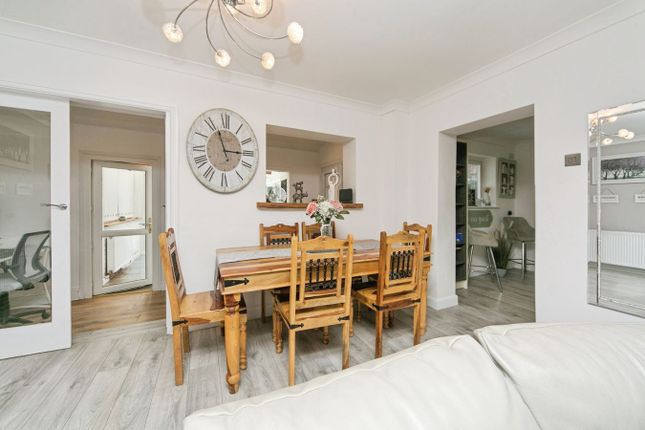 110, Penlon, Menai Bridge photo 4