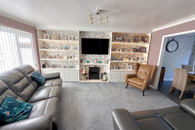 138, Forest Road, Whitehill photo 2