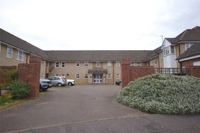 2 bed flat to rent in Hanbury Gardens, Highwoods CO4