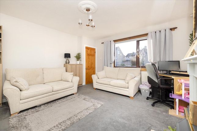 46 Gibson Drive, Dalkeith photo 4