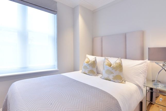 Flat 4, 39, Hill Street, Mayfair photo 5