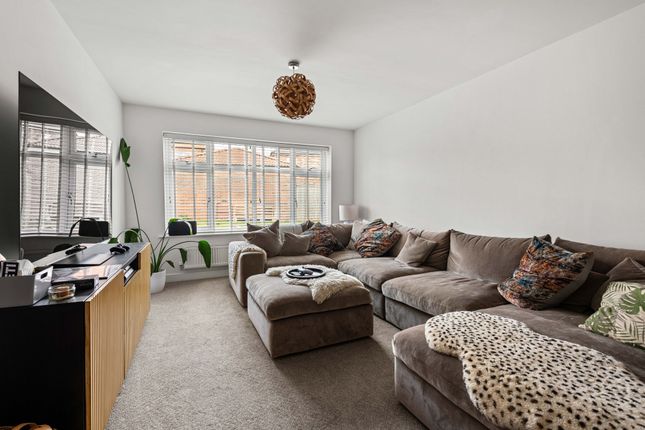 5 Malt Kiln Crescent, Horncastle photo 2