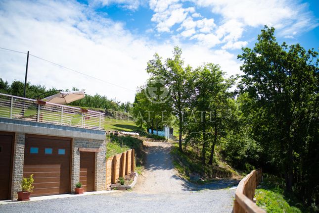 Villa for sale in Cravanzana, Cuneo, Piedmont