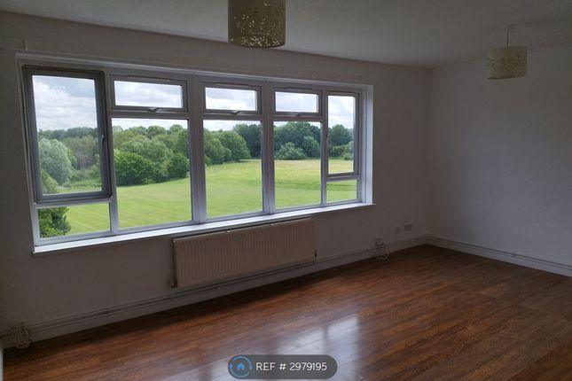 Hornbeam House, Hornbeam Road, Buckhurst Hill photo 3