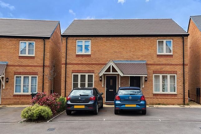 Thumbnail Semi-detached house to rent in Bailey Road, Banbury