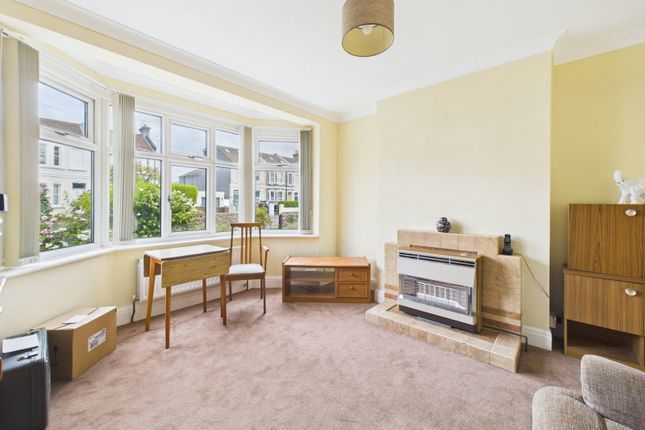 62, Lyndhurst Road, Worthing photo 3