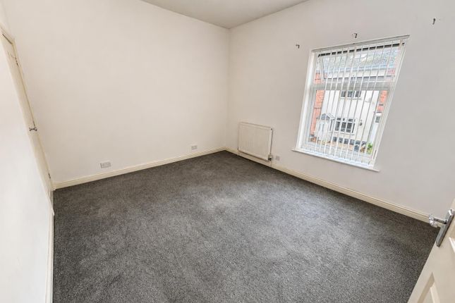 212, Ainsworth Road, Manchester photo 4