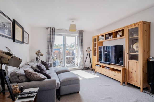 Flat for sale in Blytheswood Place, London