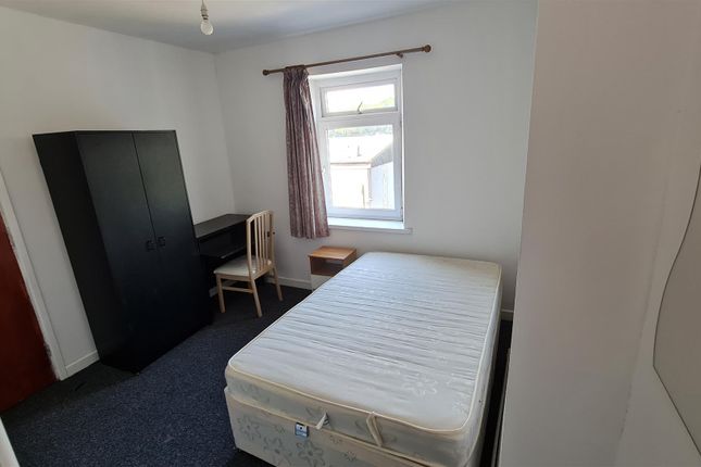 Thumbnail Property to rent in Broadway, Treforest, Pontypridd