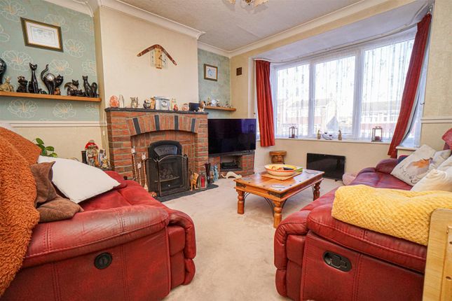 35, Madeira Drive, Hastings photo 3