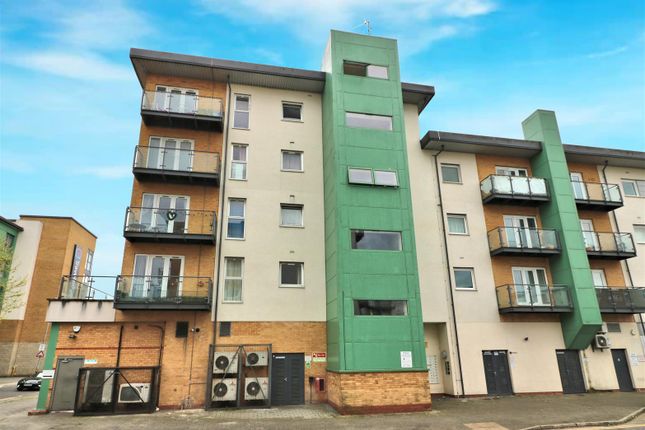 Flat for sale in Parkhouse Court, Hatfield, Herts
