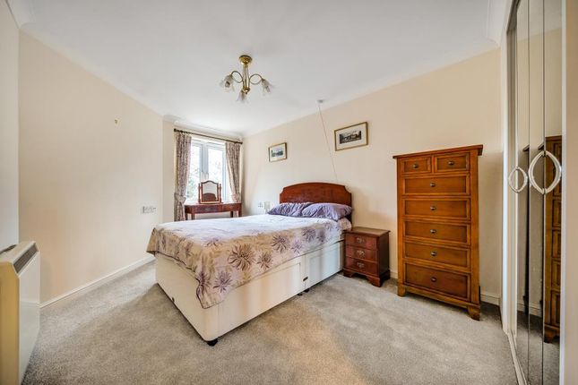 Flat for sale in Cherwell Court, Oxford