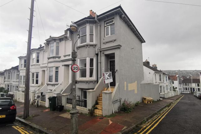 Thumbnail Detached house to rent in Richmond Road, Brighton