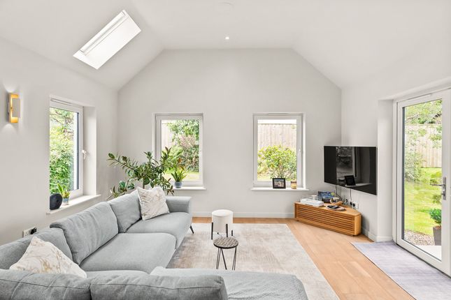 6, Orchil Crescent, Auchterarder, PH3 photo 4