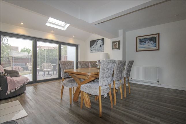 17, Wilton Drive, Trowbridge photo 3