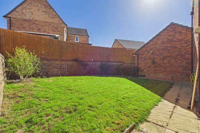 39, Cowley Meadow Way, Northampton photo 4
