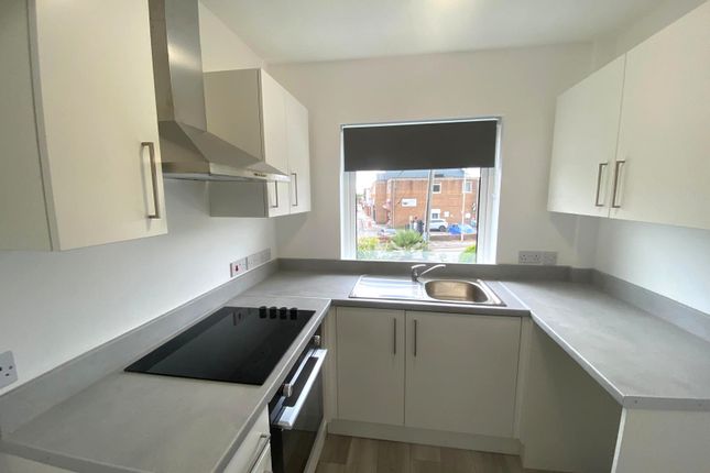 New Road, West Parley photo 2