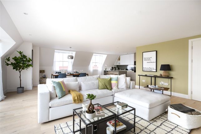 Flat for sale in Plot 35 Whetstone Square High Road, London