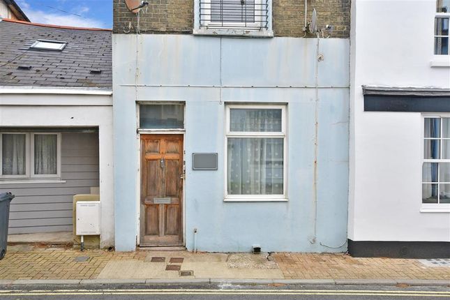 Thumbnail Flat for sale in Castle Street, Ryde, Isle Of Wight