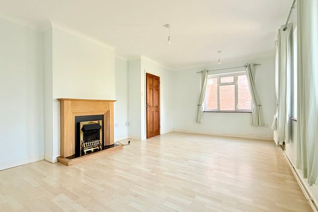 39, Auckland Avenue, Brockenhurst photo 2