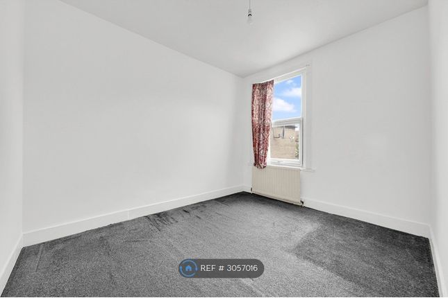 A Springfield Road, London photo 4