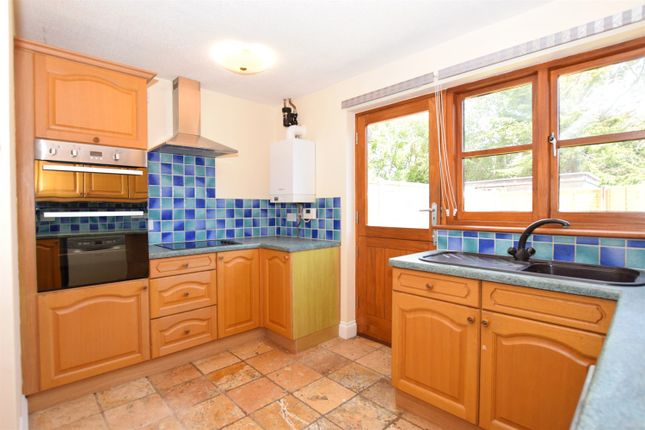 16, Templars Close, Bognor Regis photo 5