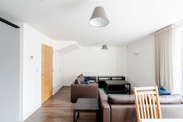 5 Cooperage Lane, Bristol photo 4
