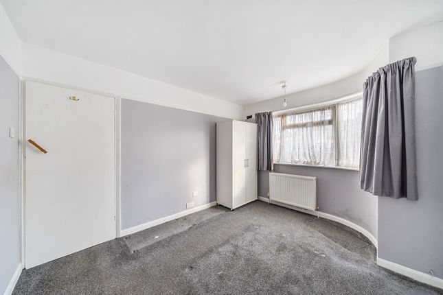 5, Erith Crescent, Greater London photo 2