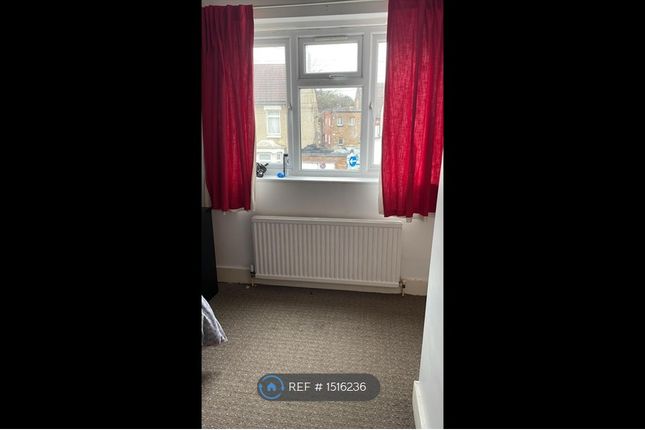 Milton Road, Grays Essex, Grays photo 5